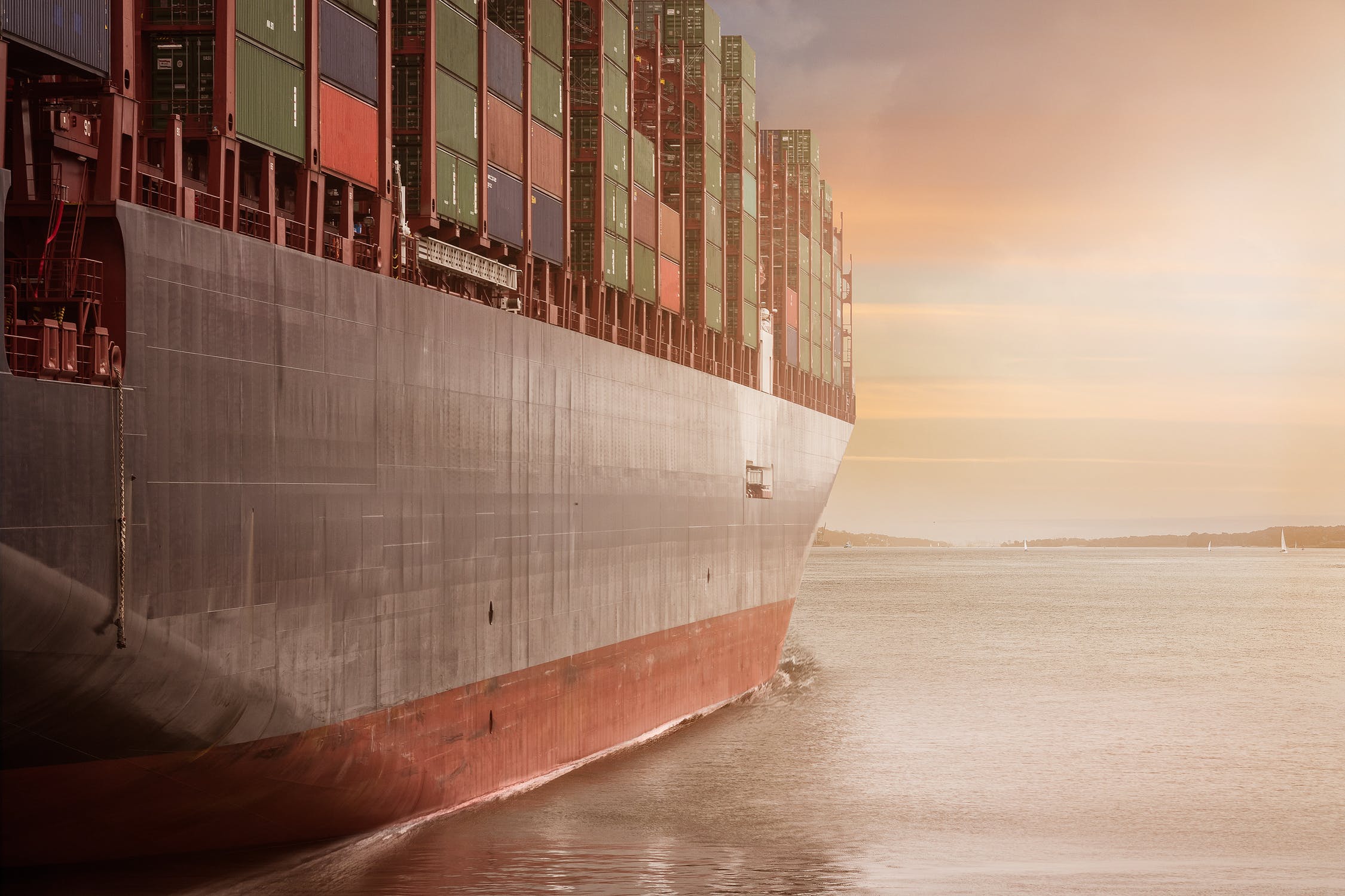 trans-containers-pexels-photo-262353 trans-containers-pexels-photo-262353